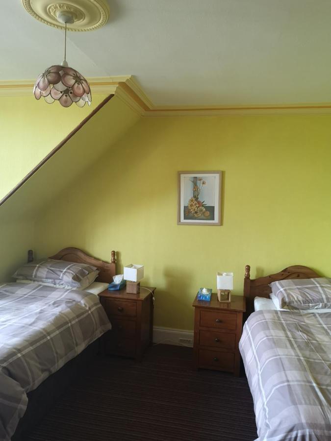 Granville Guest House Dyce Exterior foto